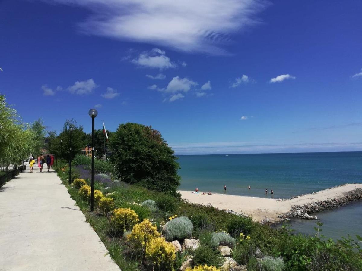 Sea View Apartment Prestige Sveti Vlas Exterior foto